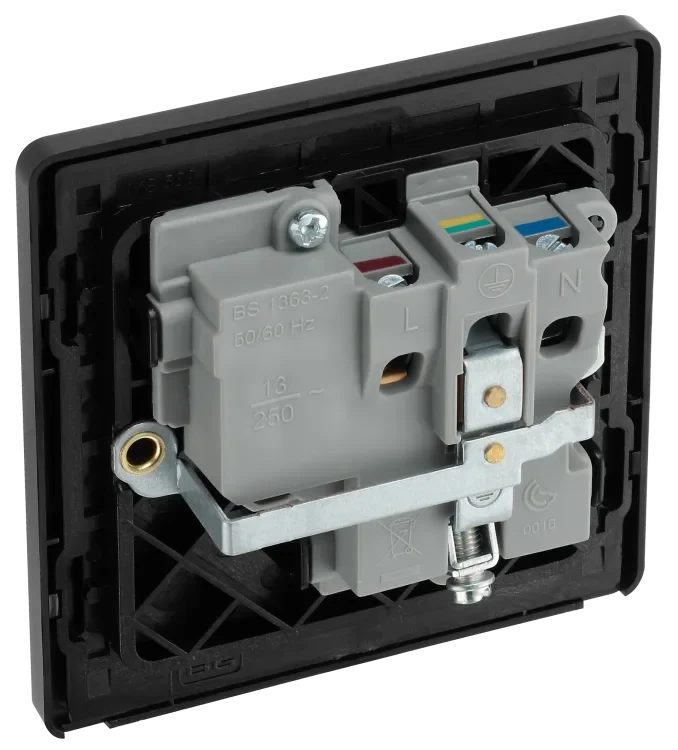 BG Evolve PCDMG21B 13A Single Switched Socket Matt Grey