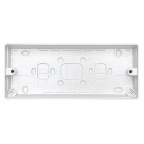 MK Logic K2153WHI 3G 30mm Surface Mounting Box