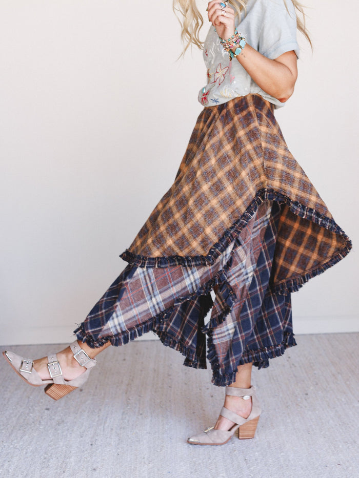 Sand Dancer Plaid Skirt - Navy - Pre Order
