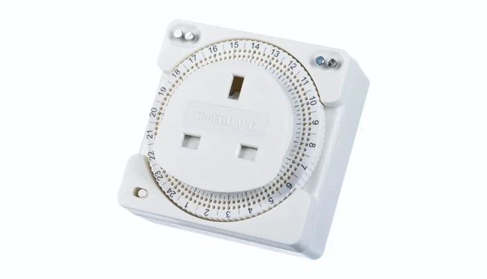 Timeguard TS800N 24 Hour Compact Plug-In Time Controller